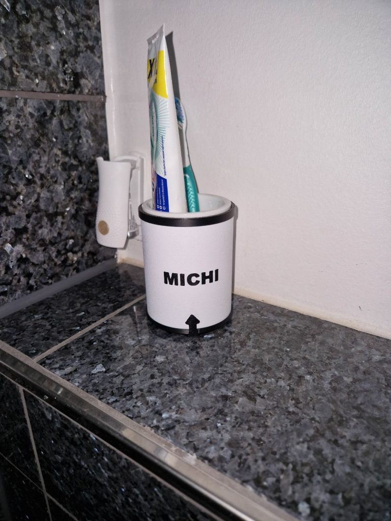 Bathroom Duty Tracker – Rotating Toothbrush Holder